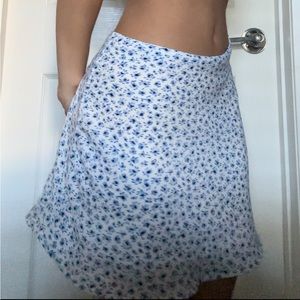 H&M Blue Flower Design Mid Skirt